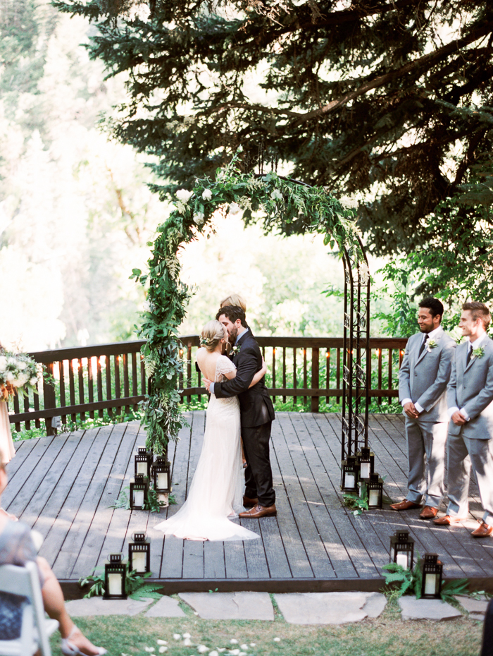 Log Haven Wedding - Utah Wedding Photographer - Mary Claire Photography
